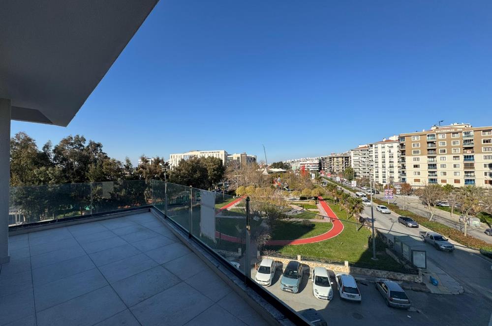 Ataşehir Gayda Vera'da Geniş Balkonlu 2+1 Kiralık Daire