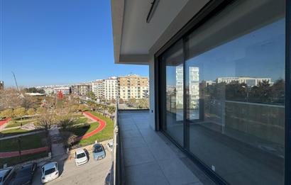 Ataşehir Gayda Vera'da Geniş Balkonlu 2+1 Kiralık Daire