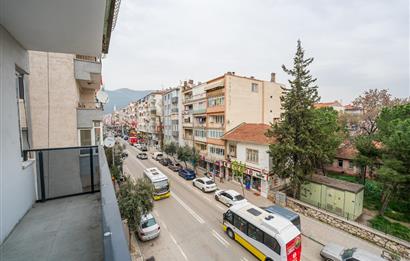 C21 Cius; İstiklal Caddesinde Yenilenmiş Merkezi Konumda Kiralık