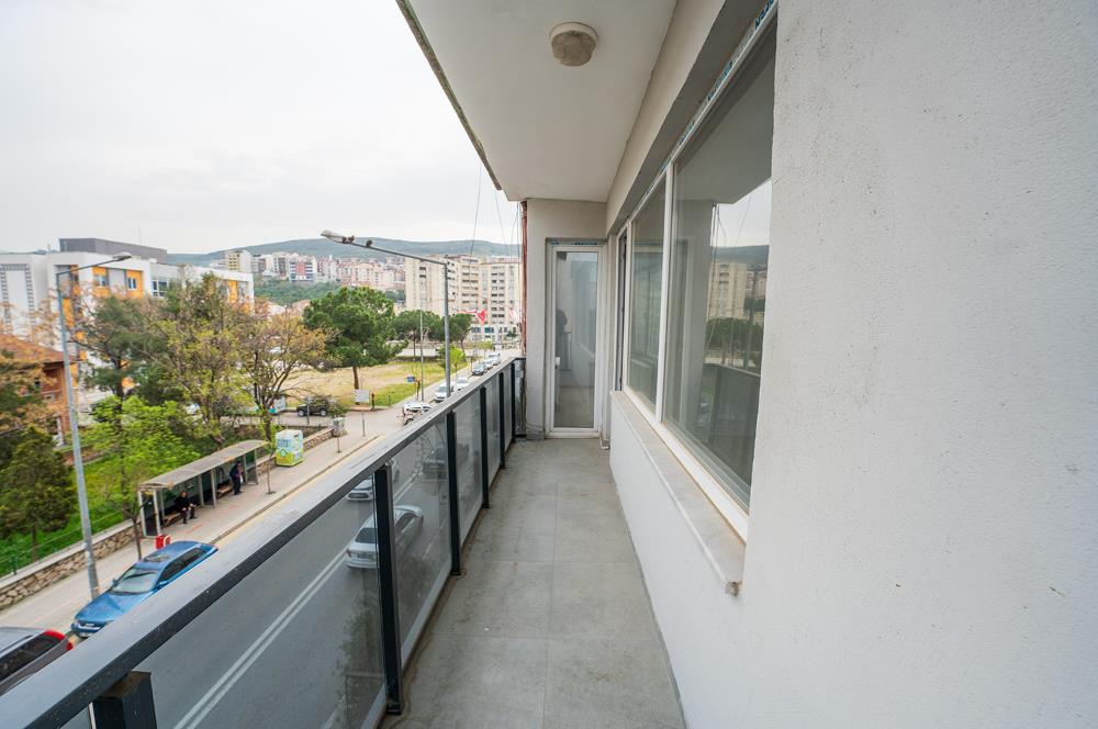 C21 Cius; İstiklal Caddesinde Yenilenmiş Merkezi Konumda Kiralık