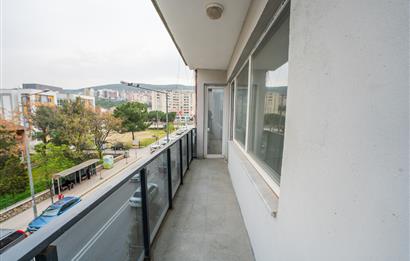 C21 Cius; İstiklal Caddesinde Yenilenmiş Merkezi Konumda Kiralık