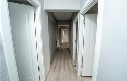 C21 Cius; İstiklal Caddesinde Yenilenmiş Merkezi Konumda Kiralık