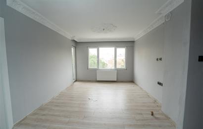 C21 Cius; İstiklal Caddesinde Yenilenmiş Merkezi Konumda Kiralık