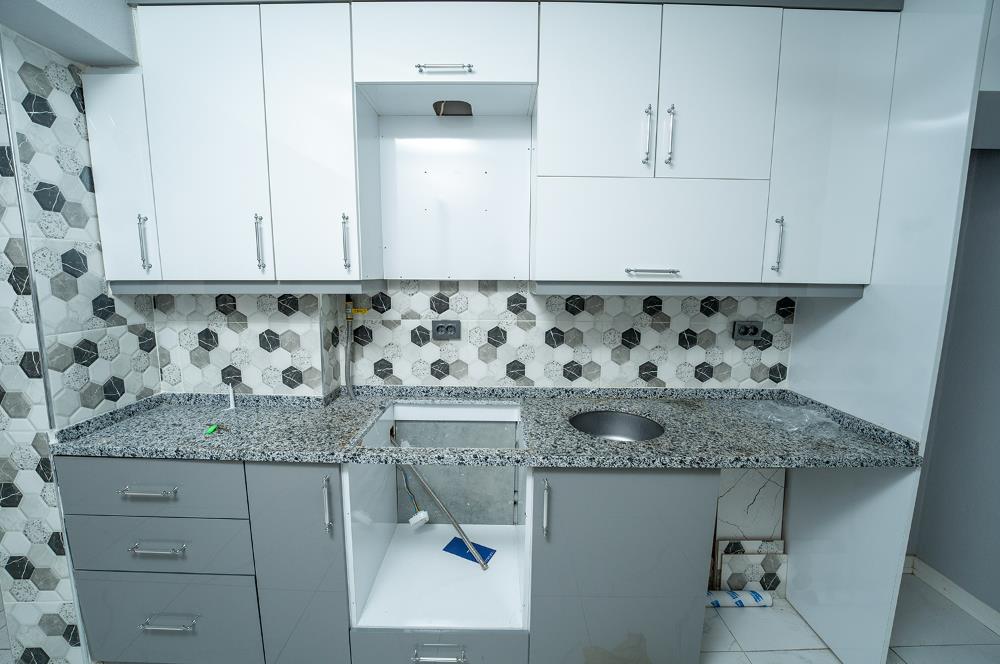 C21 Cius; İstiklal Caddesinde Yenilenmiş Merkezi Konumda Kiralık