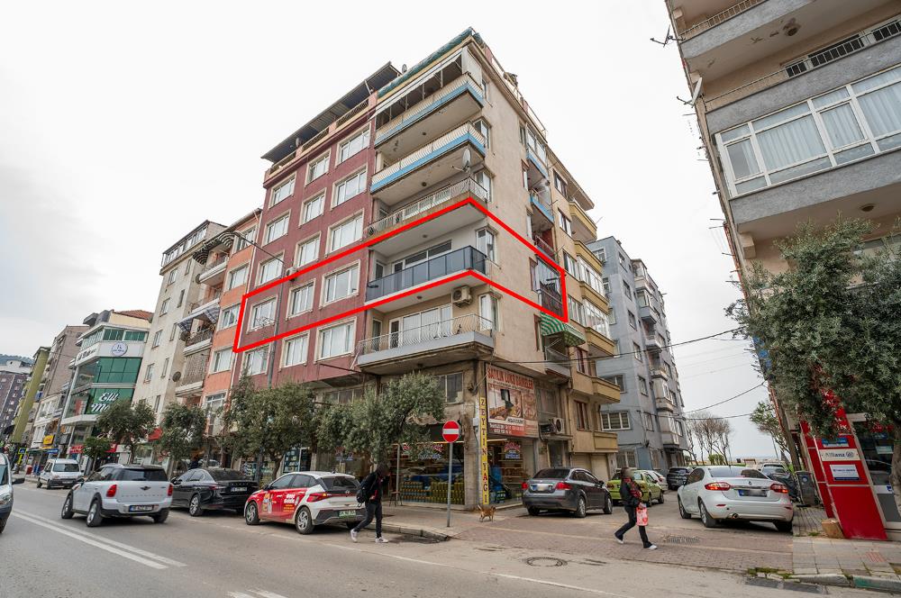 C21 Cius; İstiklal Caddesinde Yenilenmiş Merkezi Konumda Kiralık