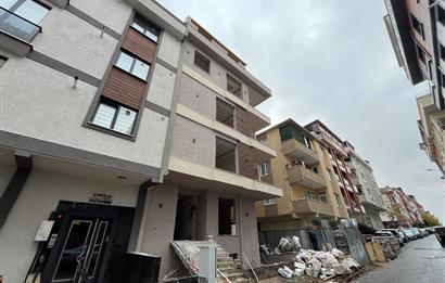 ÇEKMEKÖY MEHMET AKİF MAHALLESİNDE METROYA YAKIN SATILIK 3+1 EV