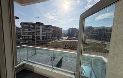 CENTURY21 PLUSDAN ŞAHİN SUİTTE KİRALIK EŞYALI DAİRE