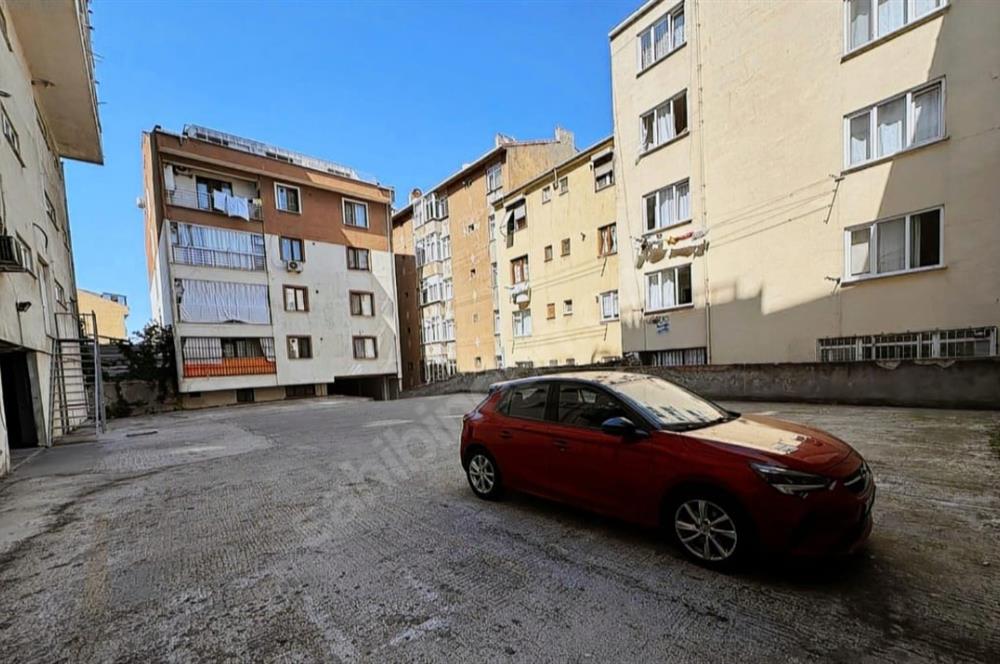 ŞİŞLİ KAPTANPAŞA MAH. GENÇ BİNADA 2+1 100 M2 SATILIK DAİRE