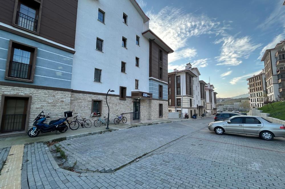 CENTURY 21 BAL'DAN ASANSÖRLÜ ARAKAT MANZARALI 2+1 SATILIK