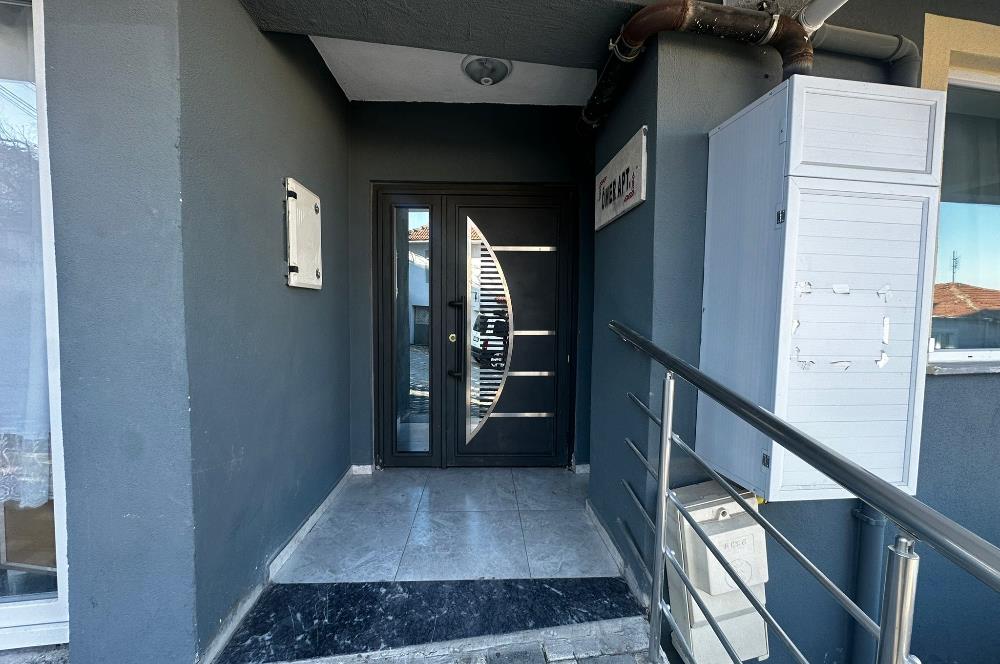 C21 Bal'dan Dinkçiler'de Satılık Eşyalı 1+1 Daire