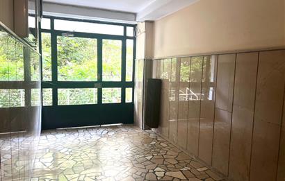 Kozyatağında Bostancı Metro Yanında Satılık Daire