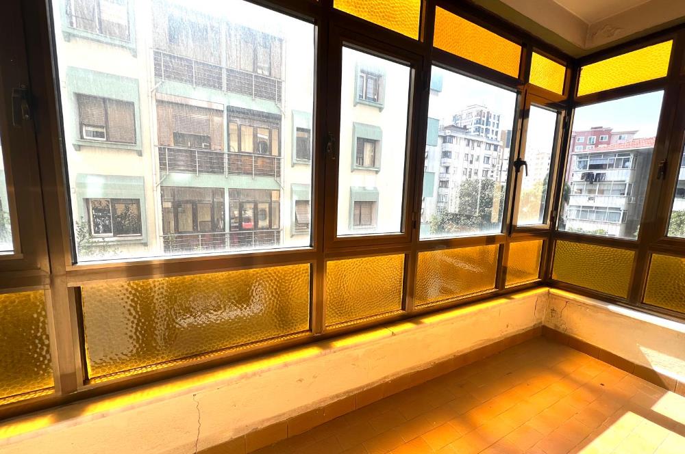 Kozyatağında Bostancı Metro Yanında Satılık Daire