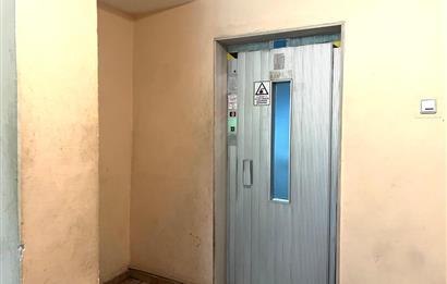 Kozyatağında Bostancı Metro Yanında Satılık Daire