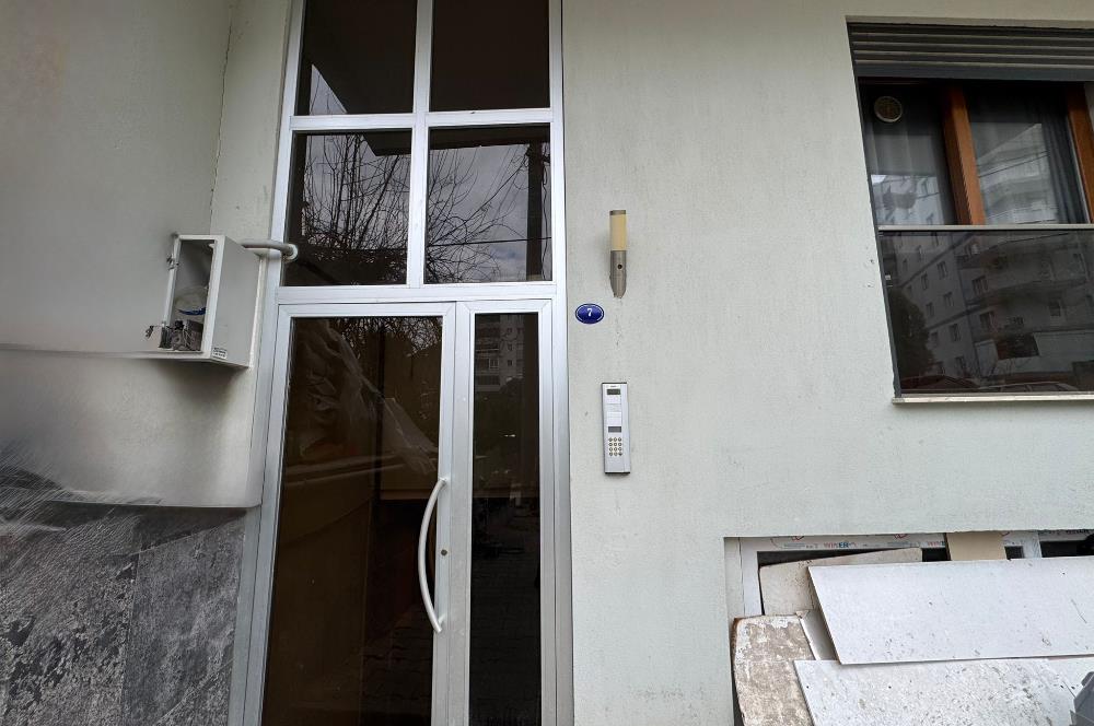 Balçova Çetin Emeç Mah. 1+1 Satılık Daire