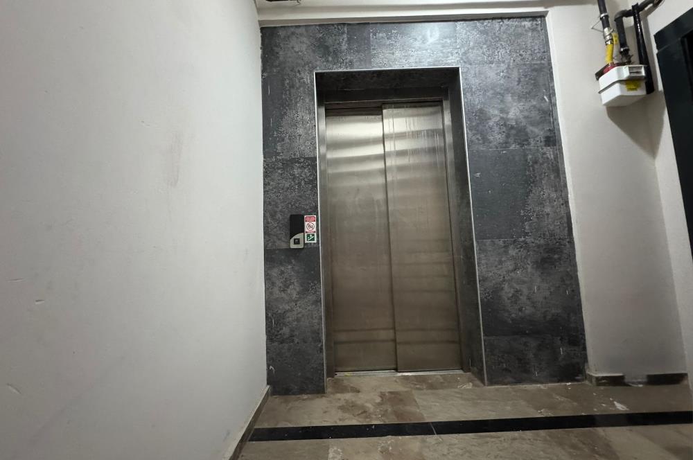 Balçova Çetin Emeç Mah. 1+1 Satılık Daire