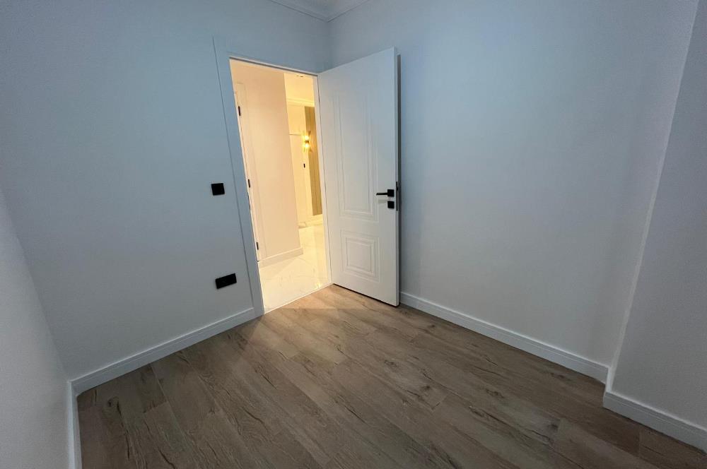 İDEALTEPE'DE YENİ BİNADA İÇİ FULL YENİLENMİŞ LÜX KONSEPT 2+1