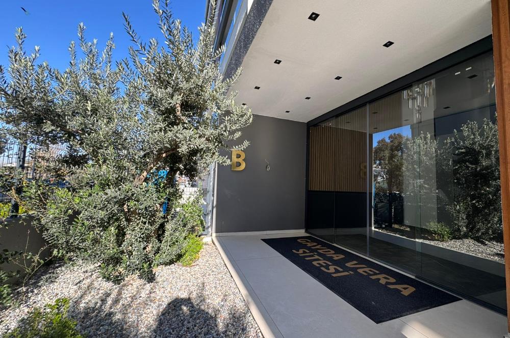 Ataşehir Gayda Vera'da Geniş Balkonlu 2+1 Kiralık Daire