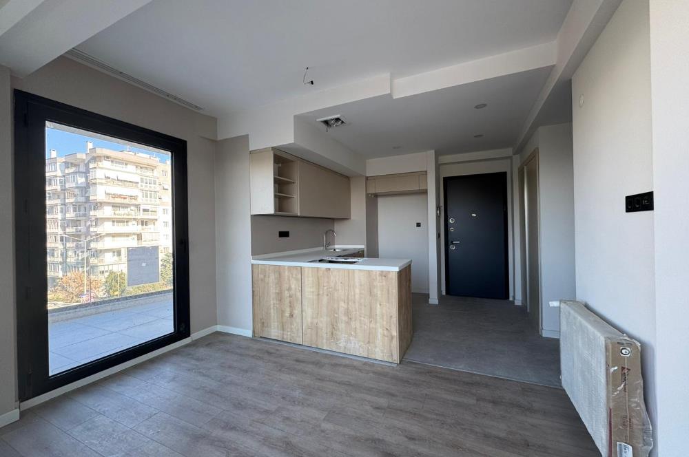 Ataşehir Gayda Vera'da Geniş Balkonlu 2+1 Kiralık Daire