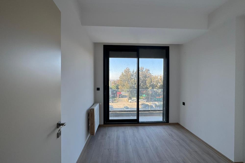 Ataşehir Gayda Vera'da Geniş Balkonlu 2+1 Kiralık Daire