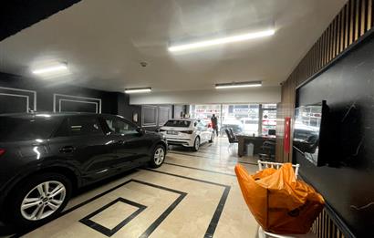 İSTOÇ'TA MERKEZİ LOKASYONDA GENİŞ SATILIK GALERİ