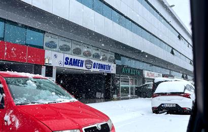 İSTOÇ'TA MERKEZİ LOKASYONDA GENİŞ SATILIK GALERİ