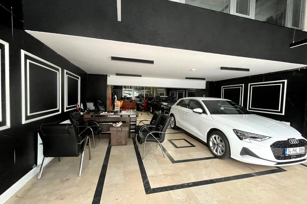 İSTOÇ'TA MERKEZİ LOKASYONDA GENİŞ SATILIK GALERİ