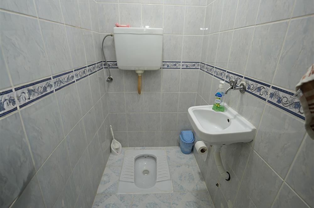 Cumartesi Pazarı Civarı Merkezi Konum Satılık 3+1 Ara kat Daire