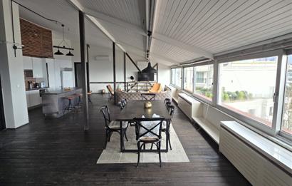 Gümüşsuyunda Muhteşem Deniz Manzaralı 180 m2 kiralık Penthouse