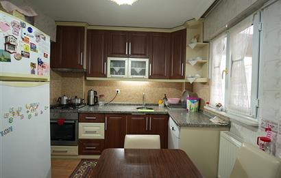 Cumartesi Pazarı Civarı Merkezi Konum Satılık 3+1 Ara kat Daire