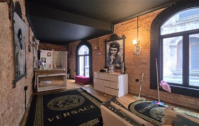 İSTİKLALDE DEVREN KİRALIK AYAKÜSTÜ UYGUN 