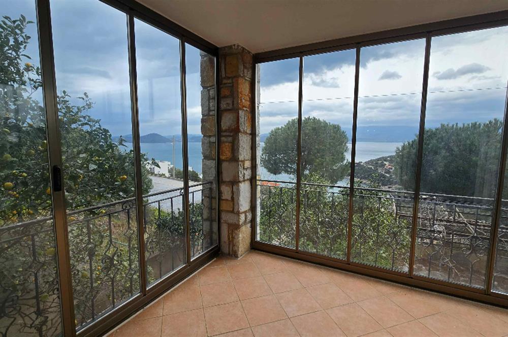 BODRUM BOĞAZİÇİ TAM MÜSTAKİL TRİPLEKS VİLLA 