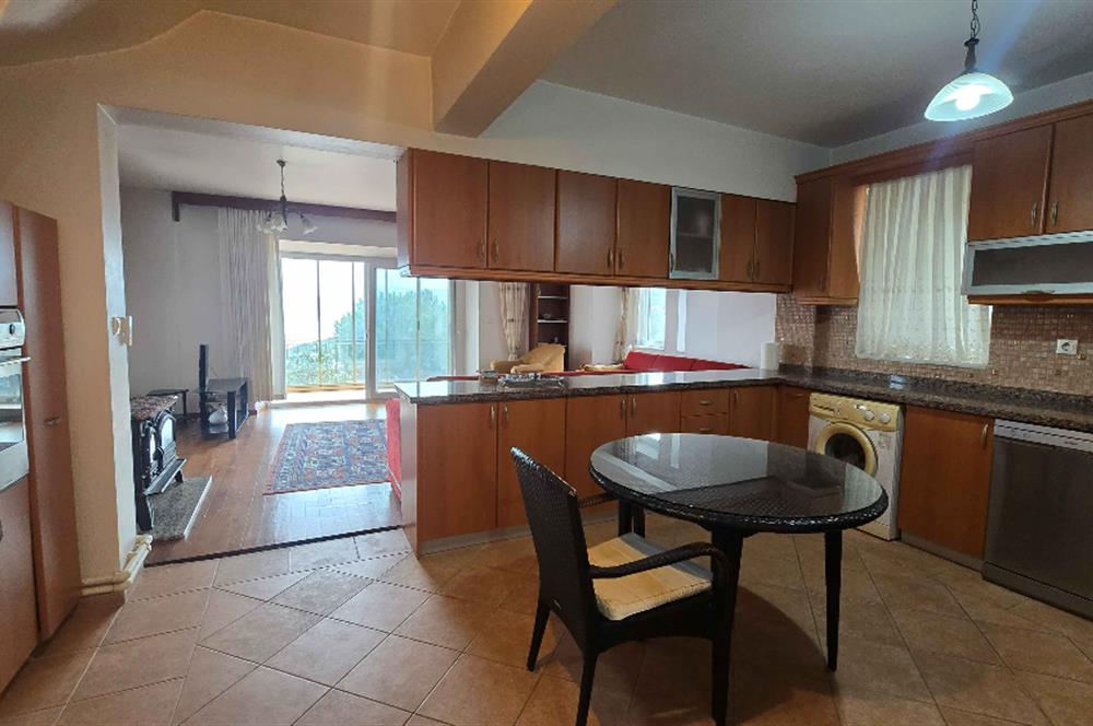 BODRUM BOĞAZİÇİ TAM MÜSTAKİL TRİPLEKS VİLLA 