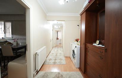 Cumartesi Pazarı Civarı Merkezi Konum Satılık 3+1 Ara kat Daire