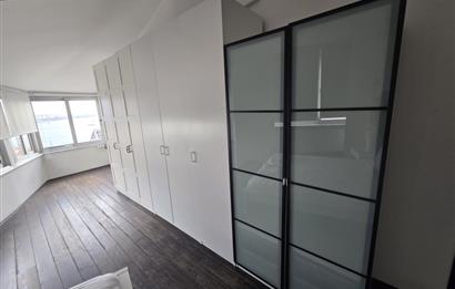 Gümüşsuyunda Muhteşem Deniz Manzaralı 180 m2 kiralık Penthouse