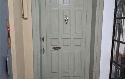 Gümüşsuyunda Muhteşem Deniz Manzaralı 180 m2 kiralık Penthouse