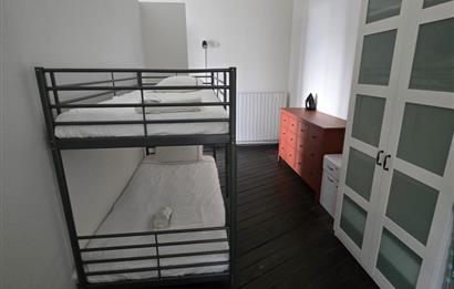 Gümüşsuyunda Muhteşem Deniz Manzaralı 180 m2 kiralık Penthouse