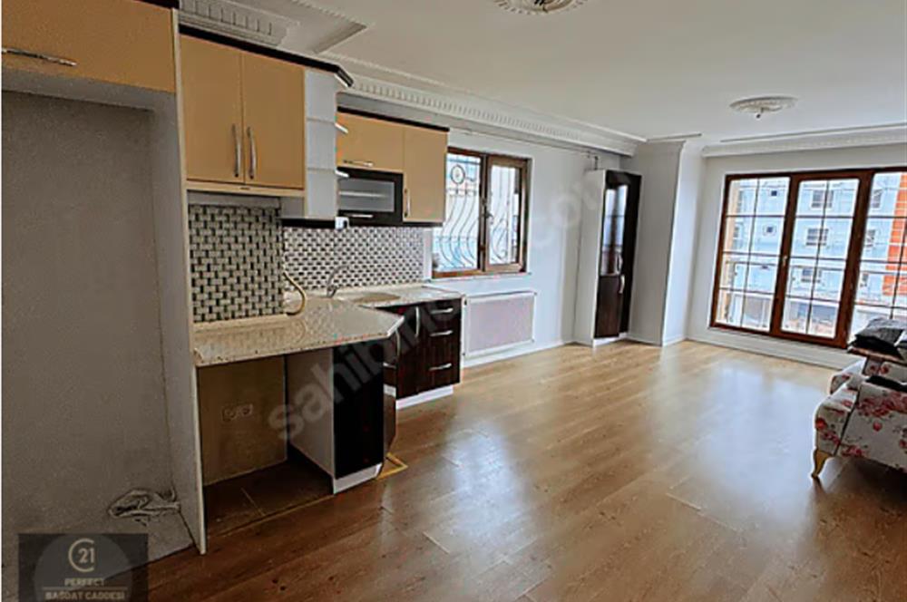 Pendik Yayalarda Metroya Yakın Ara Kat 1+1 Satılık Daire