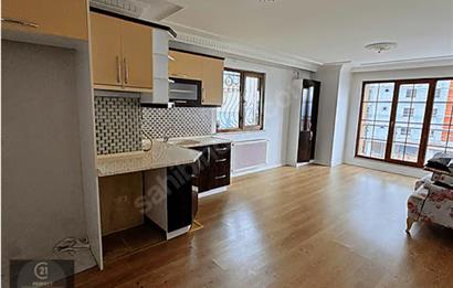 Pendik Yayalarda Metroya Yakın Ara Kat 1+1 Satılık Daire