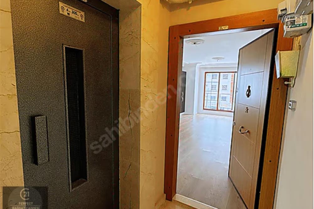 Pendik Yayalarda Metroya Yakın Ara Kat 1+1 Satılık Daire