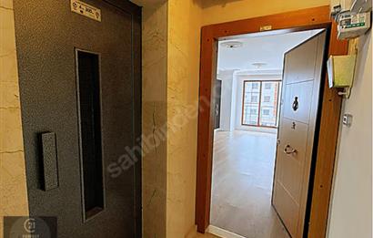 Pendik Yayalarda Metroya Yakın Ara Kat 1+1 Satılık Daire