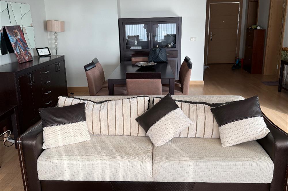 PARKORAN A4 BLOK DA GÖL VE ORMAN MANZARALI KİRALIK 4+1 DAİRE