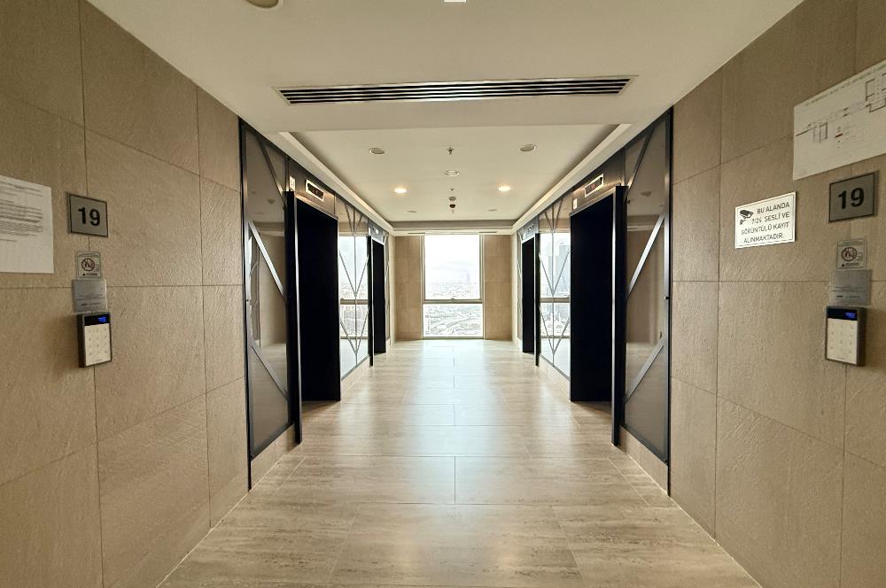 Metropol İstanbul Teraslı satılık 2 + 1 ofis