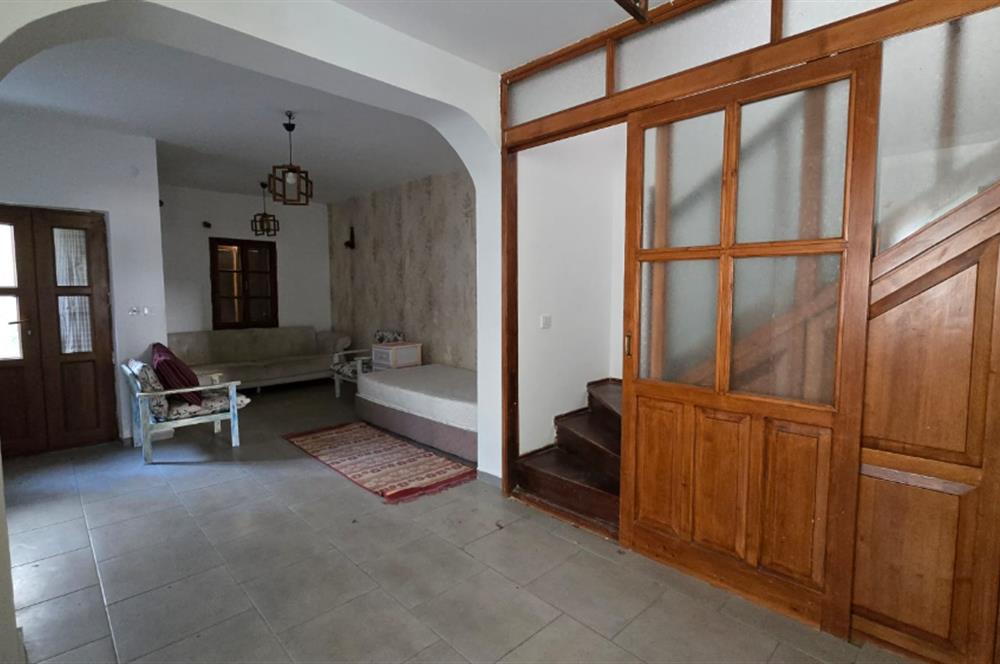 Denize ve Merkeze 100m Mesafede Fırsat Fiyatlı 3+1 Dubleks