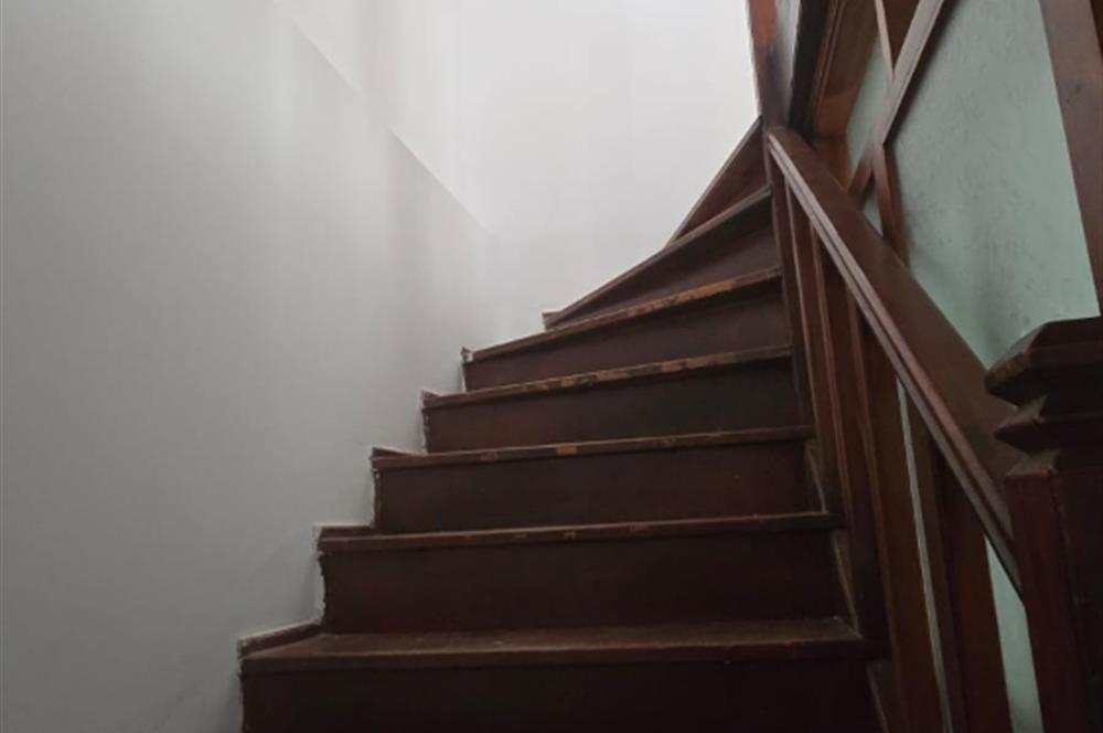 Denize ve Merkeze 100m Mesafede Fırsat Fiyatlı 3+1 Dubleks