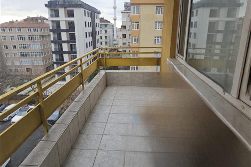 Maltepe Cevizli Mahallesi'nde Metroya Yakın 3+1 Kiralık Daire