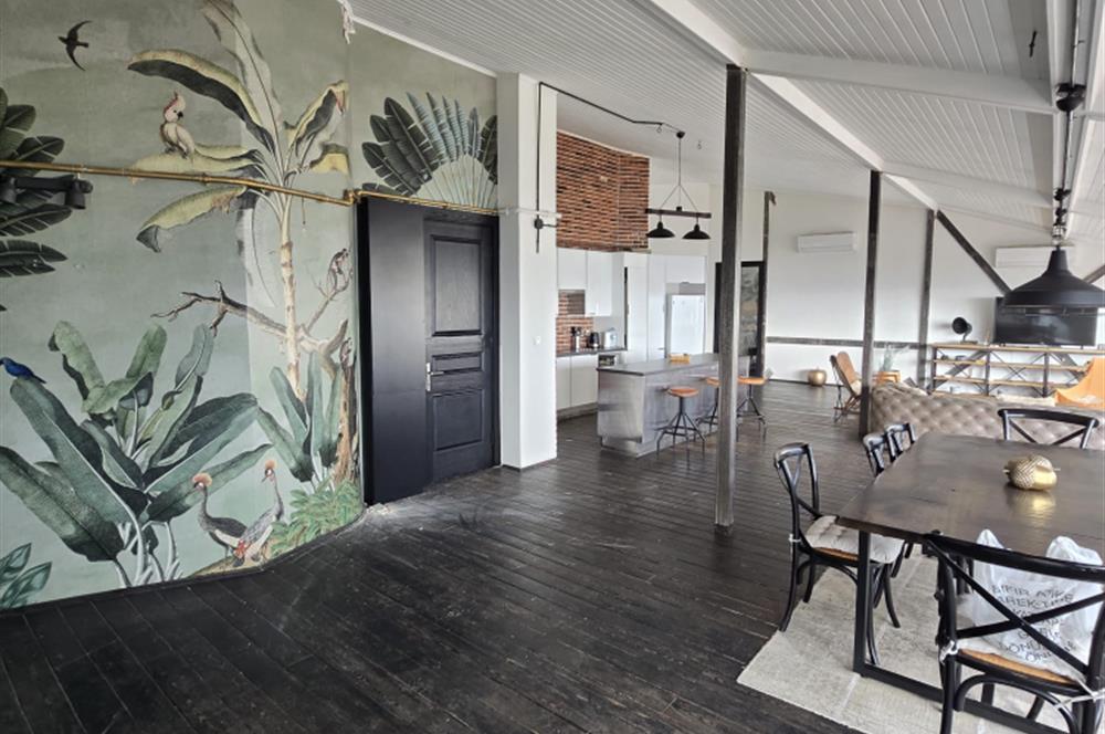 Gümüşsuyunda Muhteşem Deniz Manzaralı 180 m2 kiralık Penthouse