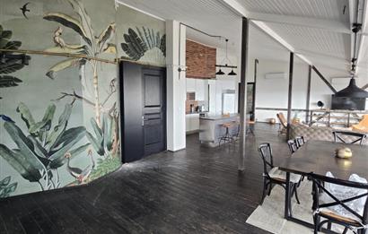 Gümüşsuyunda Muhteşem Deniz Manzaralı 180 m2 kiralık Penthouse