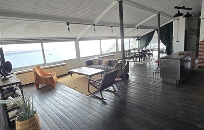 Gümüşsuyunda Muhteşem Deniz Manzaralı 180 m2 kiralık Penthouse