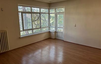 3+1 BAHÇELİEVLER'İN EN MERKEZİ VE GÜZEL YERİNDE DAİRE