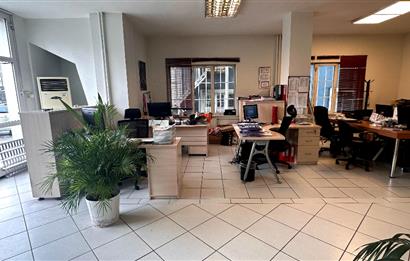 Kadıköy Hasanpaşa'da E5 Cepheli Tabela Değeri Yüksek Dükkan